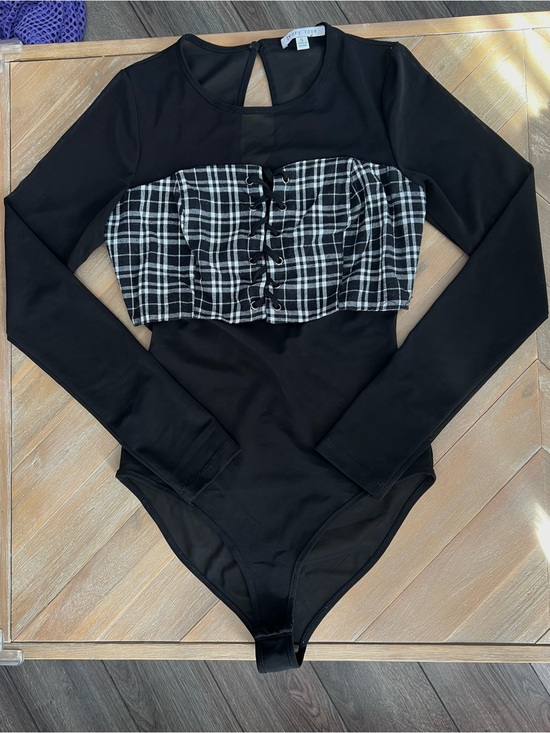 ivory rose Tops - 💫2/$20 Black mesh bodycon long sleeve bodysuit with lace up plaid bust panel